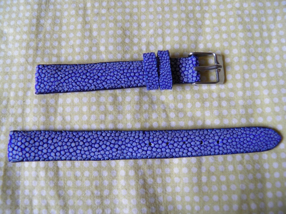 Bracelet galuchat bleu jean 14mm : remplacez votre bracelet de montre avec élégance