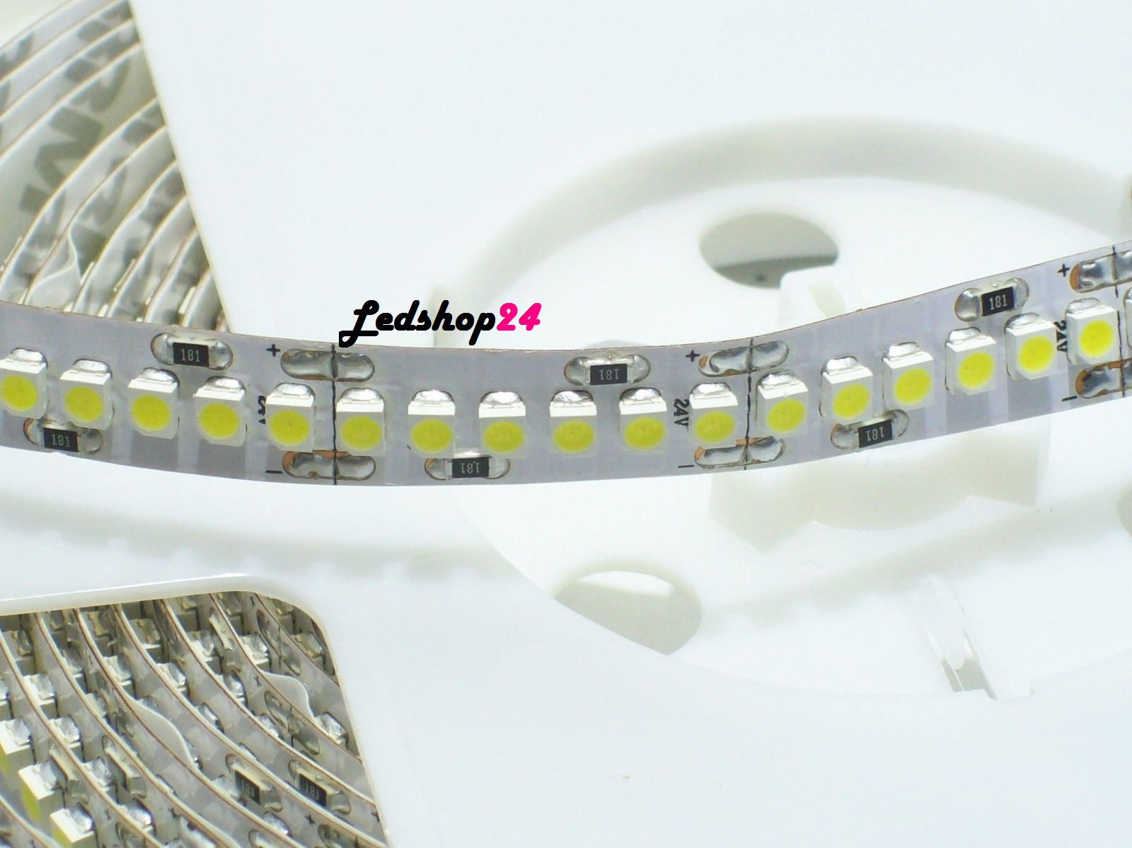 Tuning LED Truck 24V Bianco Ghiaccio 6500K 1200 SMD 3528 5mt Ultra Bright