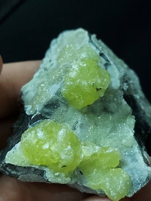 Natural Yellow Brucite Crystal Specimen Mineral Rock Baluchistan Pakistan Ebay Natural Yellow Brucite Crystal Specimen Mineral Rock Baluchistan Pakistan Ebay