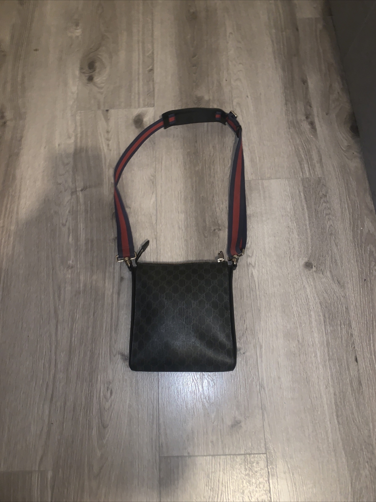 Gucci Messenger Bag eBay