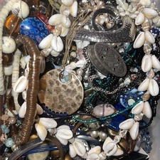 Mystery Lot 10 lbs Costume Jewelry Misc Bundle Most Wearable LB Pounds