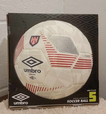 Umbro Americana Soccer Ball Size 5 Training PU Hidden Stitch Wound Bladder