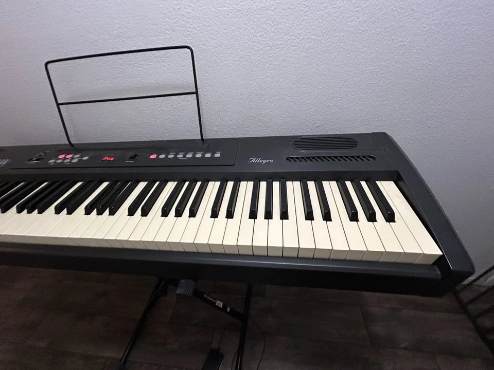 Williams Allegro Digital Piano - Image 2 of 4