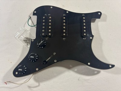 2013 Fender Stratocaster MIM Loaded 3-Ply Pickguard HSS Black w/ HW