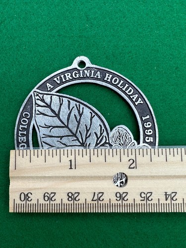 1995 College of William & Mary Pewter Ornament Williamsburg Virginia University - Picture 3 of 4