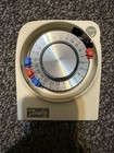 DANFOSS 103 TIMESWITCH ELECTRO - MECHANICAL 24 Hr 087N652300 EXCELLENT CONDITION