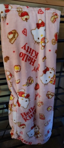 hello kitty blanket - 第 4/4 張圖片