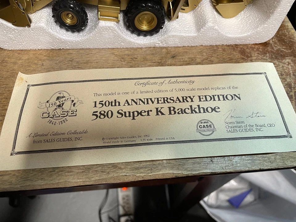 RARE Conrad Case 580 Super K Backhoe Loader 1:35 Gold NIB Made In Germany 1992 - Image 4 of 4