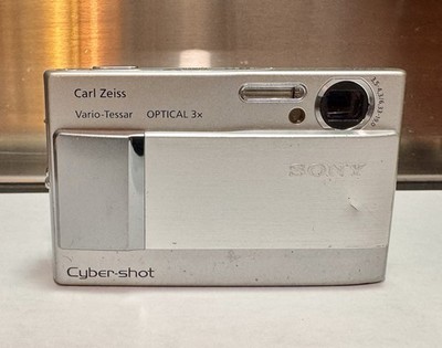 Sony Cyber-shot DSC-T10 7.2MP 3x Zoom Digital Camera + 1GB SD +