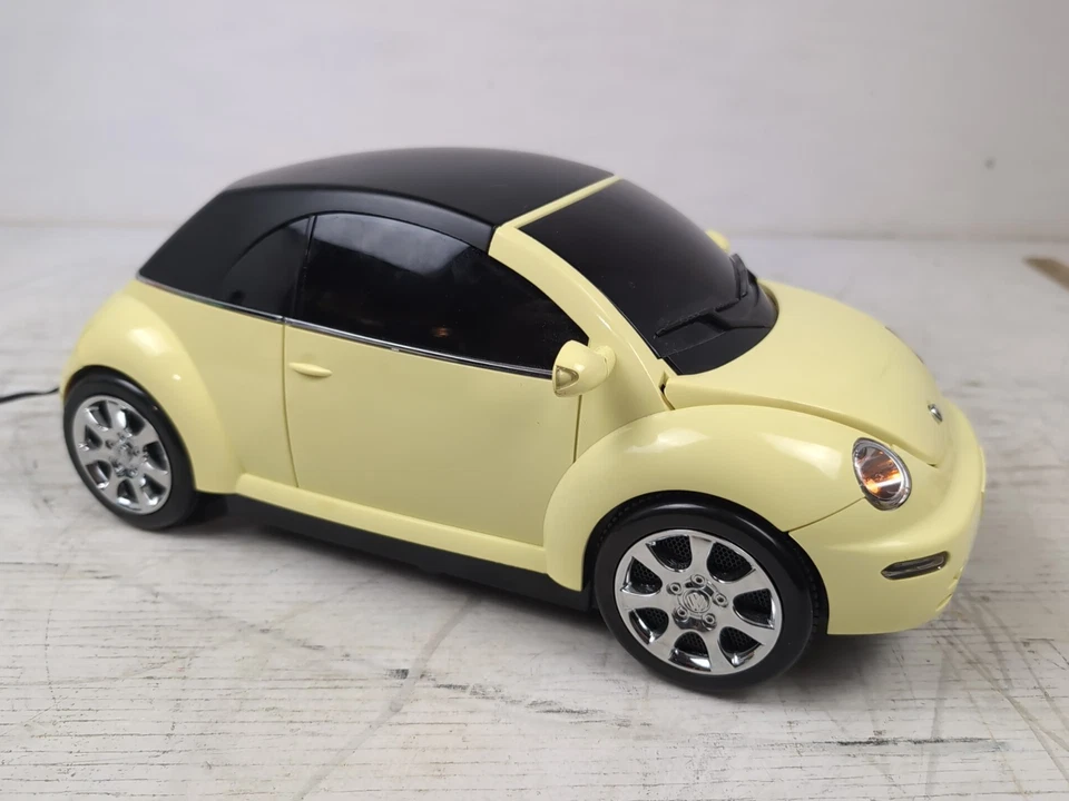 Vtg Rare Sharper Image VW Volkswagen Beetle Radio(Works)/CD Player(Doesn't Work) - Image 2 of 4