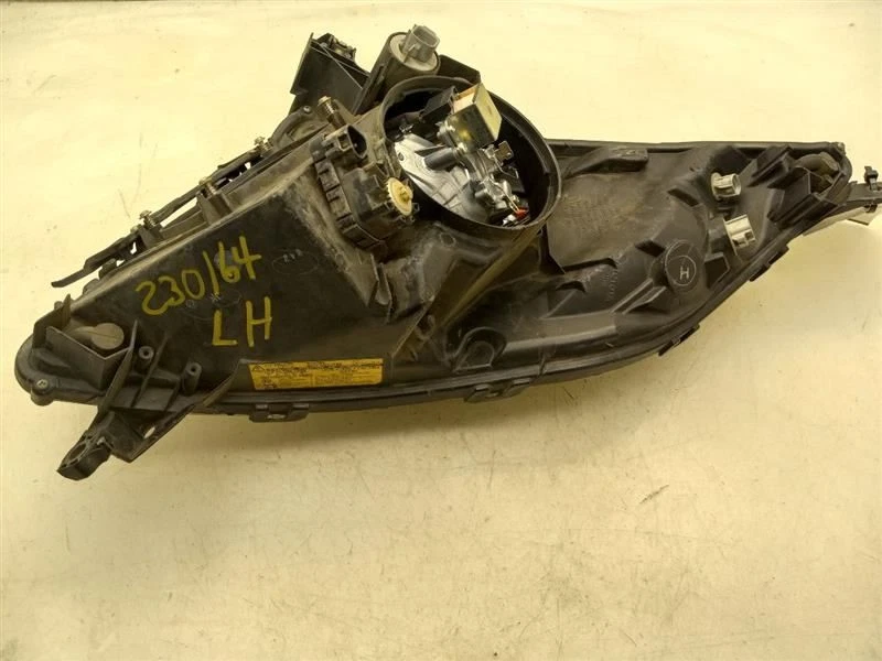 Driver Left Headlight With Xenon HID Fits 06-09 PRIUS 488842 - Image 4 of 4