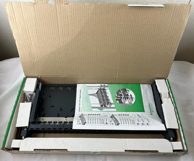 Schneider Electric Actassi 19-C Patch Panel Sliding 19'' 1U 24 Port UTP Empty NEW