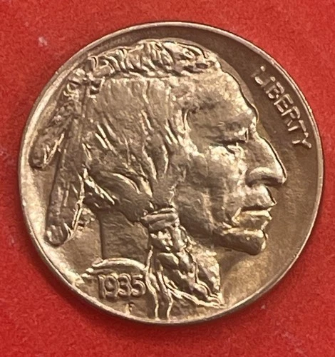 1935 P Buffalo Nickel, Choice to Gem Uncirculated.