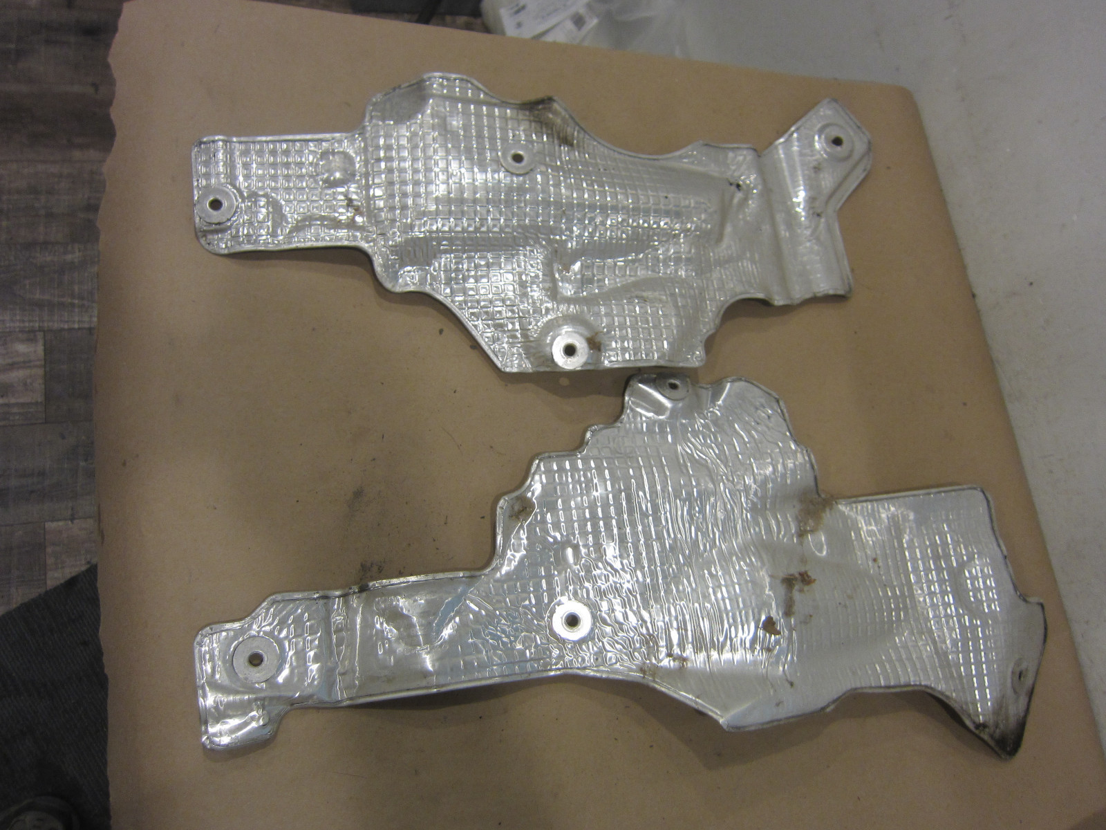 Bentley Continental GT - Heat Shields For Side Members - 3W0825642D - 3W0825641D