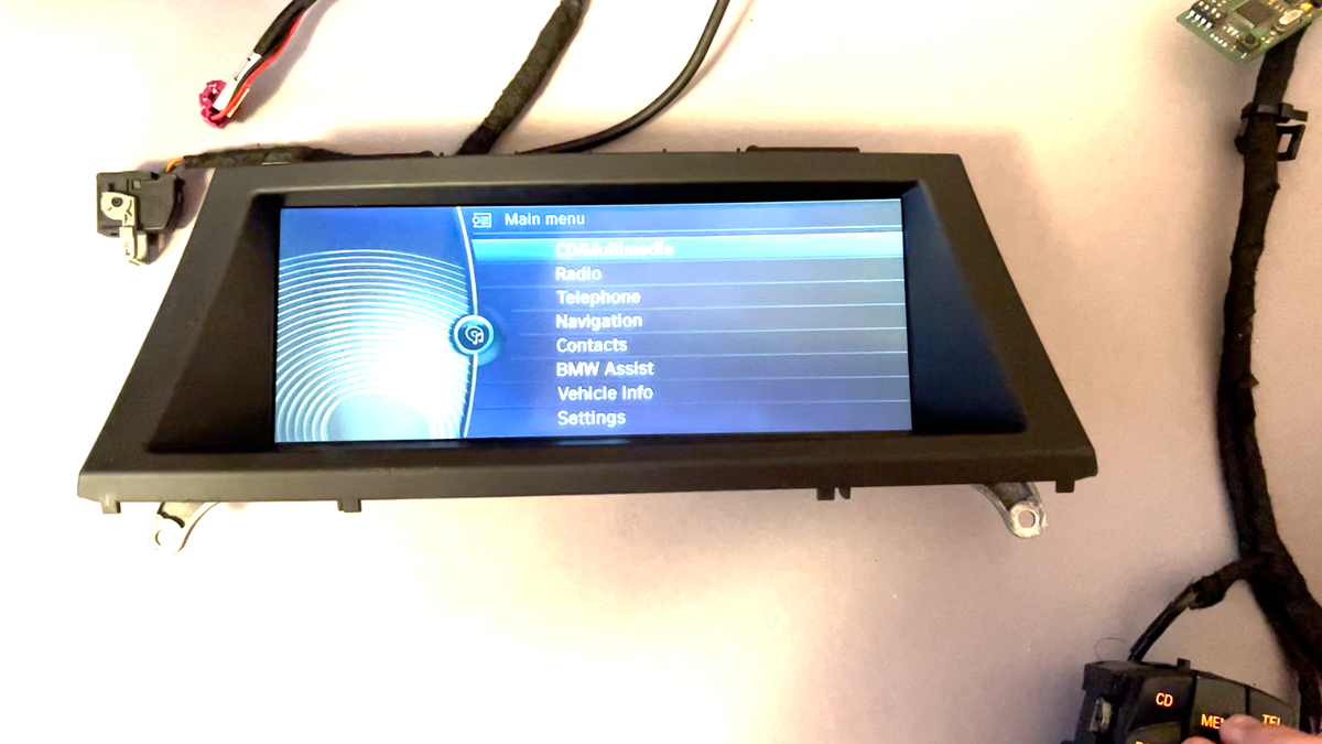 BMW OEM CIC E70 E71 E72 X5 X6 M Screen On Board Monitor CID 8.8