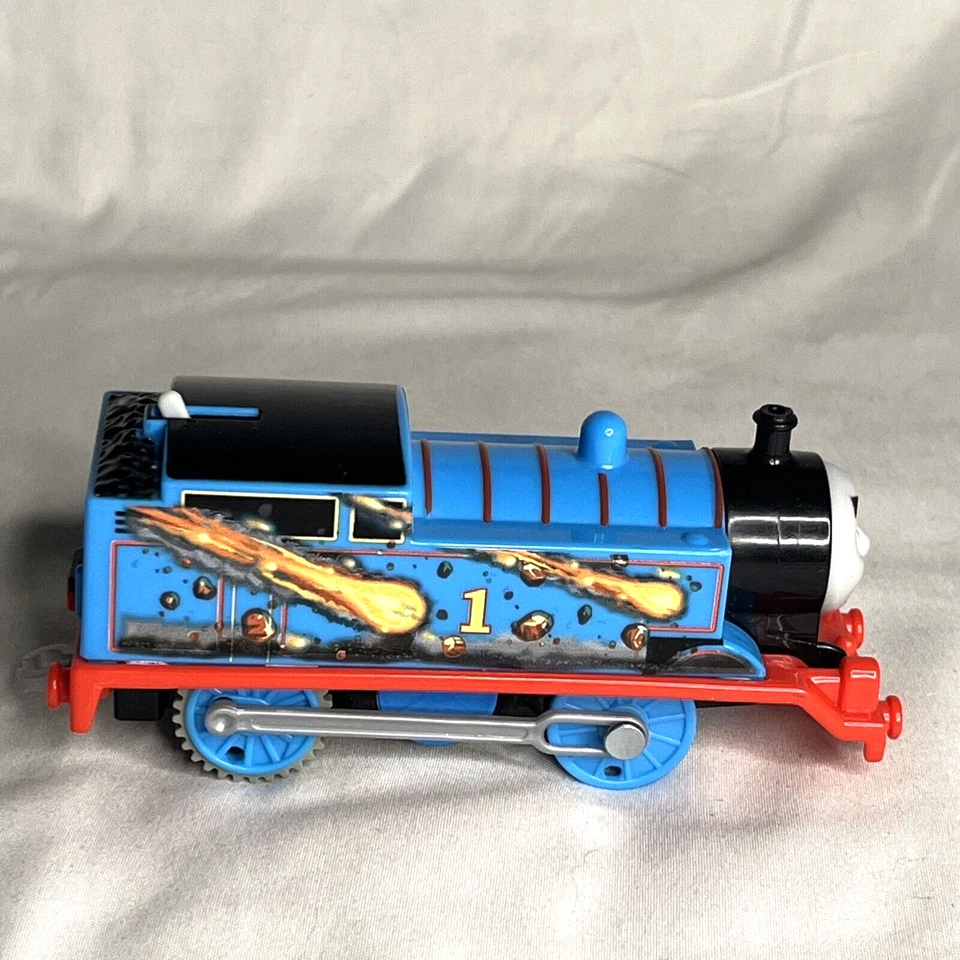 Thomas The Train Locomotive Motorized Dragon Escape Gulane 2013 - Image 4 of 4