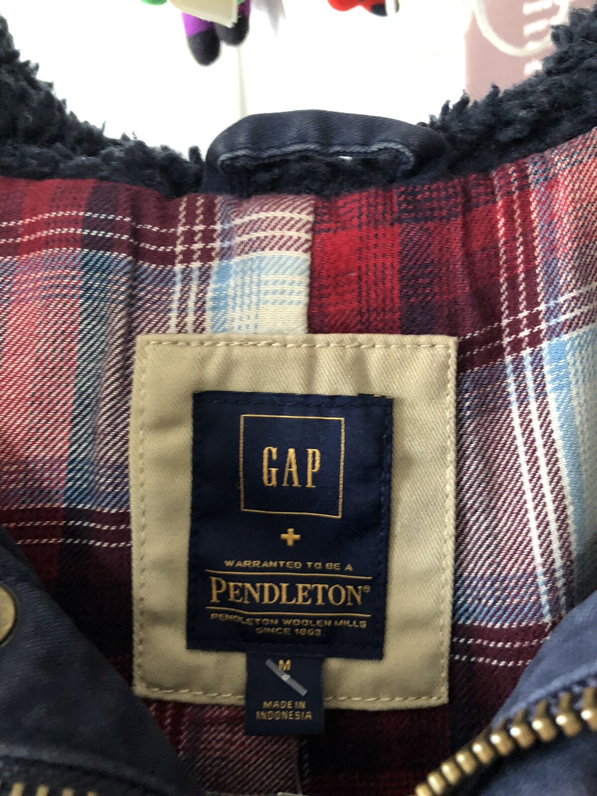Gap X Pendleton Blanket Lined Hooded Military Car… - image 2