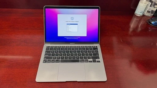 MacBook Air 13.3" (256GB SSD, Apple M1, 16GB RAM) Laptop - Silver - Can't DIM
