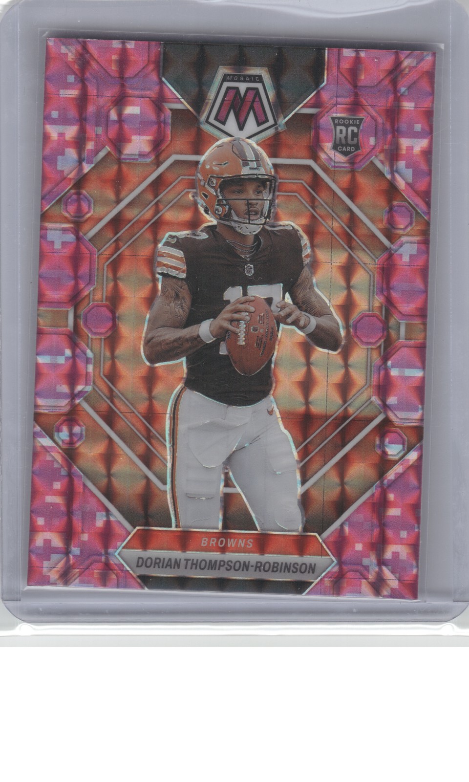 2023 Panini Mosaic #316 Dorian Thompson-Robinson Camo Pink Mosaic B13R3C92