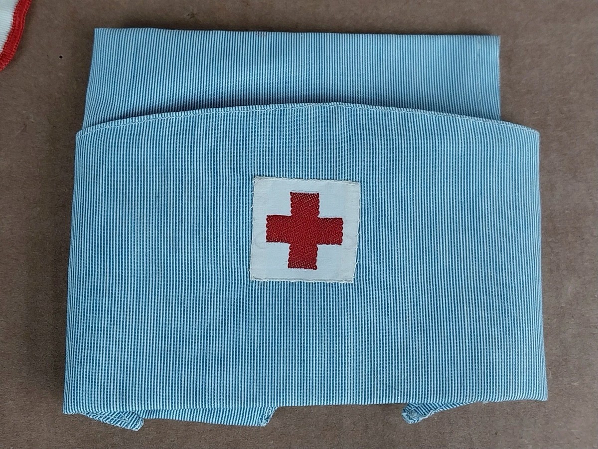Vintage Original American Red Cross Volunteer Nurse\'s Cap with Service Pins American Red Cross Volunteer Pin - Etsy main image 3