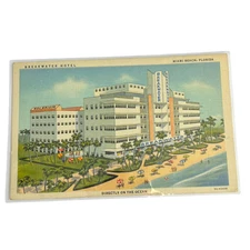 Vintage Linen Postcard BREAKWATER HOTEL Art Deco Bldg 1939 MIAMI BEACH FL 002