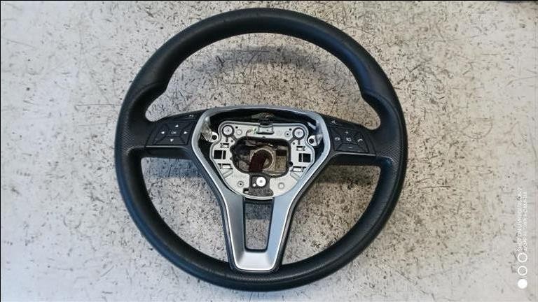 MERCEDES CLASSE A «W176» (2013) VOLANTE A2464603503