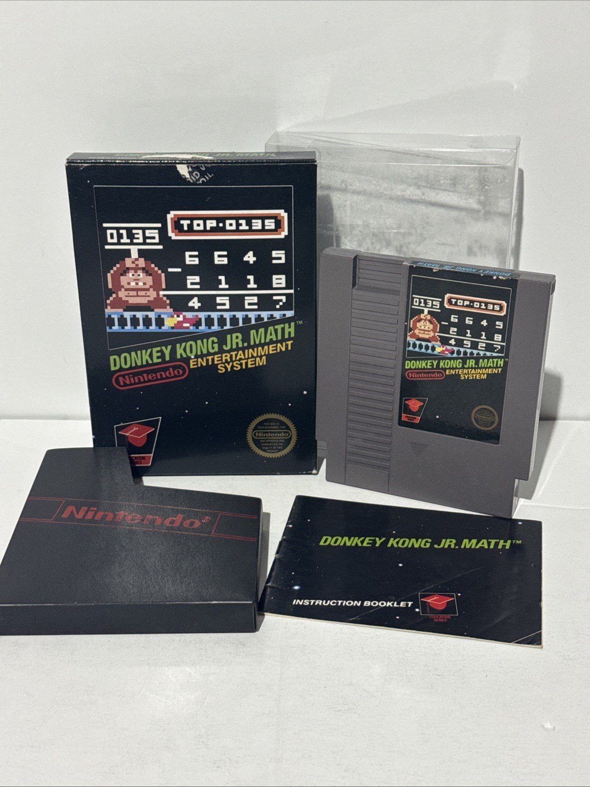 RARE! Donkey Kong Jr Math NES CIB Complete Hangtab Box Manual Cart 5 Screw VG