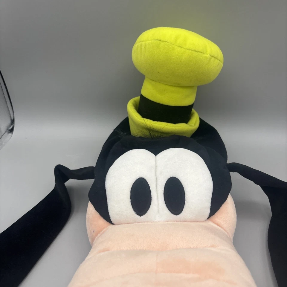 Auténtico sombrero ajustable de felpa Goofy Disney Parks World Disneyland talla juvenil Foto 3 de 4