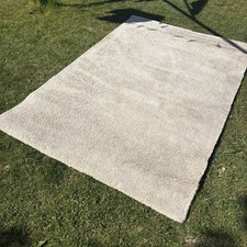 Deep Pile Rug. 130x190cm
