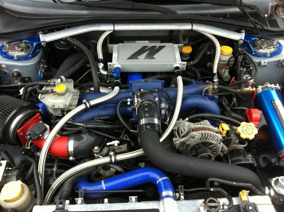 Универсальный комплект масляного охладителя Mishimoto MMOC-U - Изображение 3 из 4