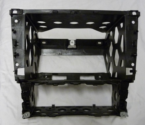 Einbaurahmen Radioschacht 2x DIN 6R0858005D VW Polo 6R 6C 1,0 1,2 TSI 1,4TDI 1,6