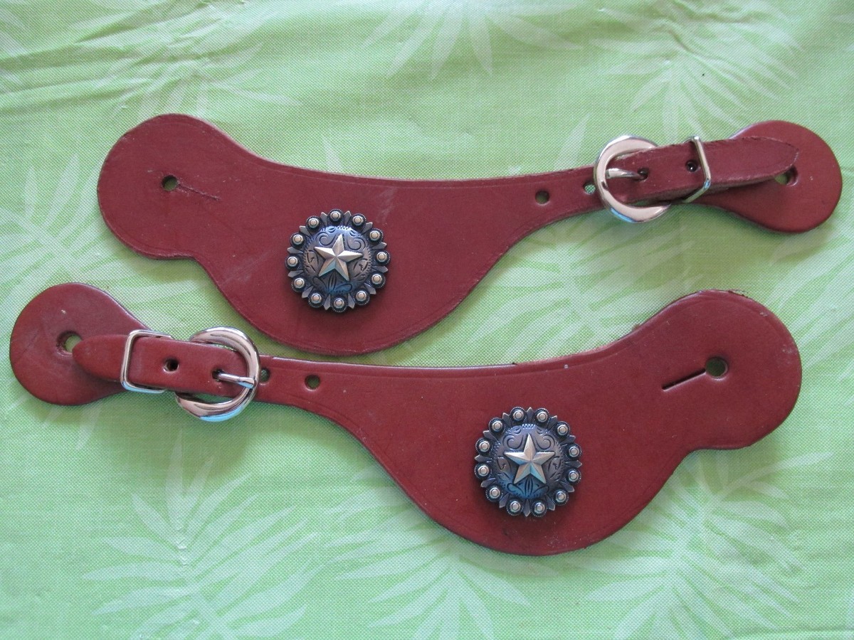 Vintage Western Tan Leather Scalloped Heart Concho DO NOT BUY Saddle Leather Scalloped Concho Rosettes WITH SLOTTED HOLE  main image 3
