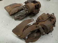 JAGUAR MK2 / DAIMLER V8 250 REAR BRAKE CALIPERS