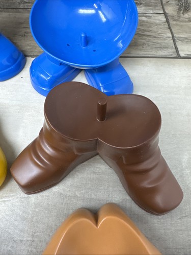 MR POTATO HEAD 12 PC SHOE LOT HEELS SNEAKERS FEET BOOTS ECT - Bild 10 von 13
