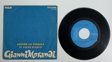 24912 45 giri 7" - Gianni Morandi - Scende la pioggia / Il cigno bianco - 1969