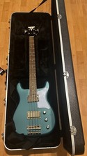 Epiphone Newport 4-String Bass, Laurel Finger...