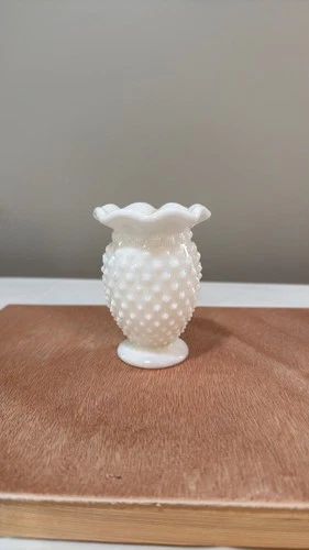 Vintage Milk Glass Ruffled  Hobnob Bud  Vase