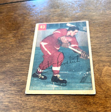 1954 - 55 Parkhurst #43 Marty Pavelich Detroit Red Wings