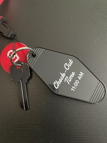 Futura laboratories Lanyard red. Futura 2000 art hotel key. Rare 100% Authenthic - Picture 2 of 5