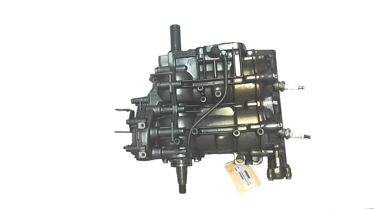 Yamaha/Mariner 30hp 811024M Cylinder Block, Electric