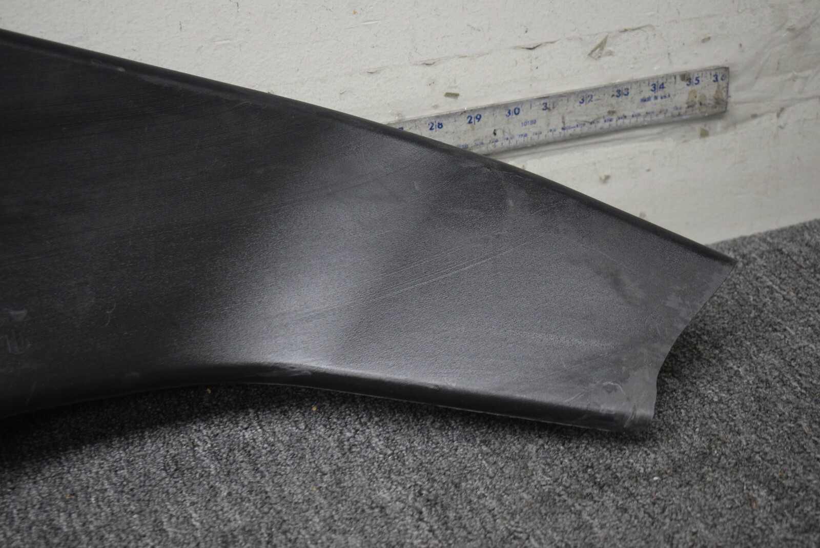 2013-2016 ASTON MARTIN DB9 LEFT SIDE AIR DUCT FACTORY OEM
