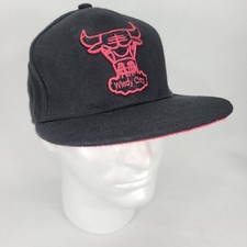 New Era Chicago Bulls Hat Black Pink Snap Back Hardwood Classics Windy City