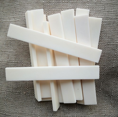 12x Büffelknochen flache leere Scheibe 85x12x3mm - Bild 1 von 4