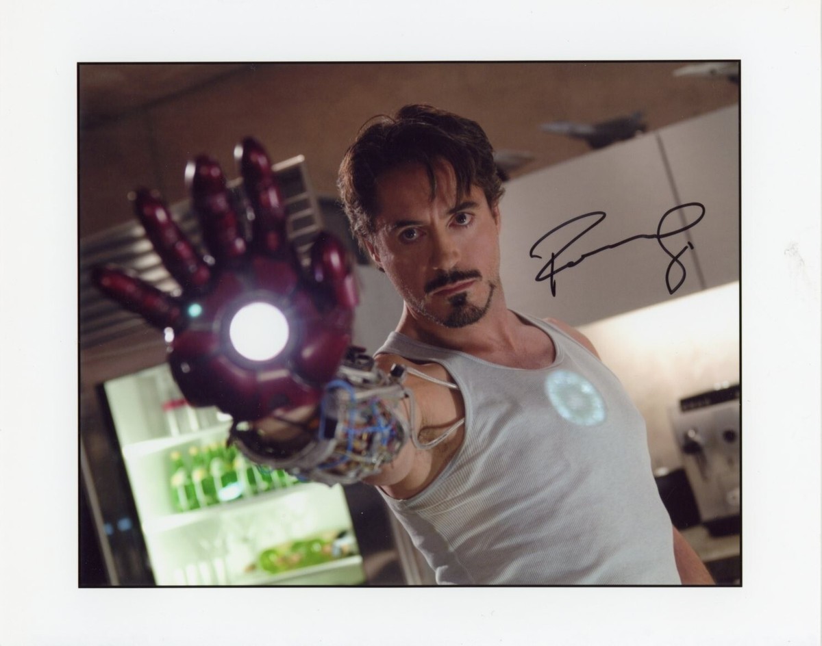 Robert Downey Jr. Hand Signed Iron Man Movie Photograph | eBay