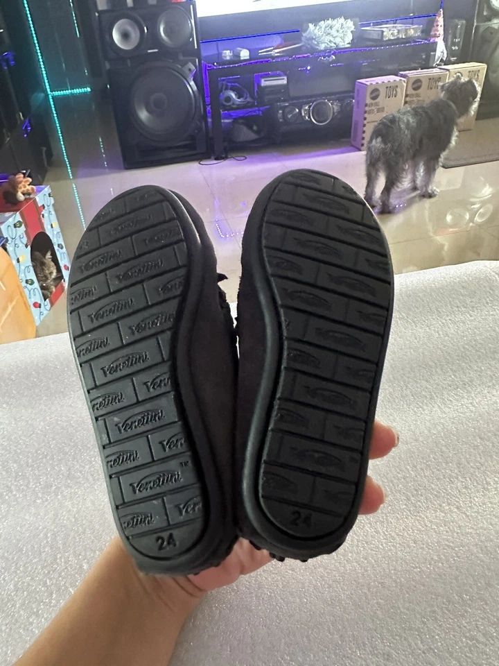 NUEVO Venettini Niños Bebés Niños Gamuza Mocasines Zapatos Mocasín 24US 8 Foto 4 de 4