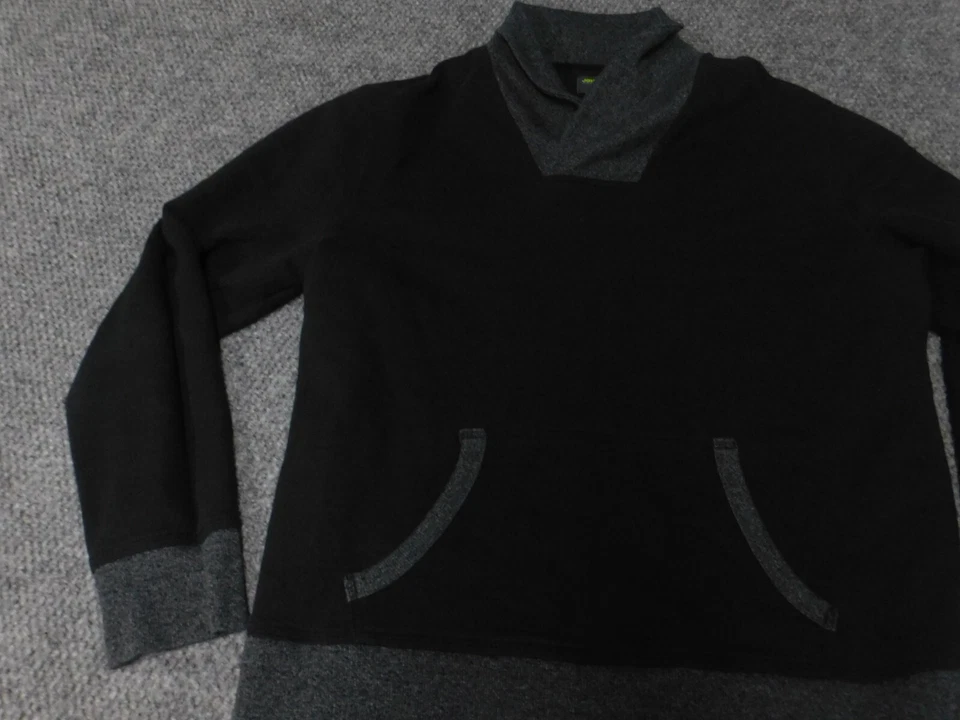 Suéter grande negro con bolsillos elásticos John Bartlett Consensus para hombre Foto 3 de 4