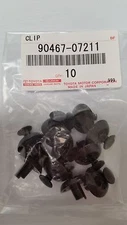 LEXUS OEM FACTORY ENGINE COVER CLIPS (Qty 10) 90467-07211