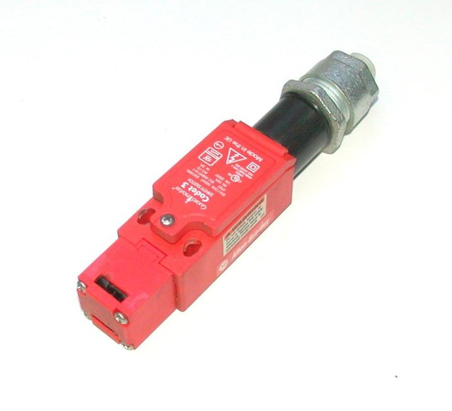 ALLEN BRADLEY 440KC21058 INTERLOCK SAFETY SWITCH CADET 3 eBay