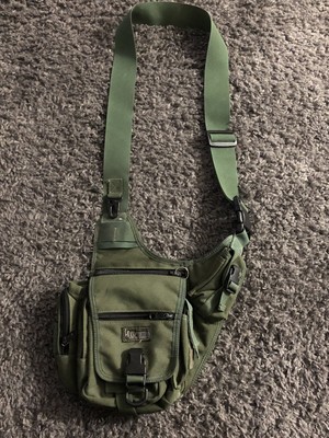 maxpedition tactical fanny pack