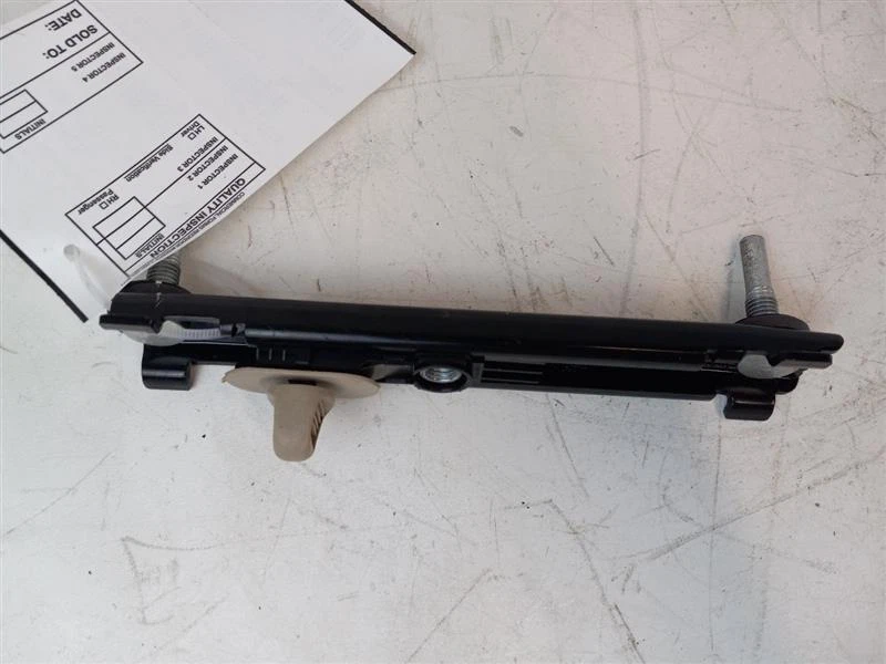 LEFT FRONT SEAT BELT ADJUSTER fits CHEVROLET MALIBU 2007 — 第 2/4 张图片